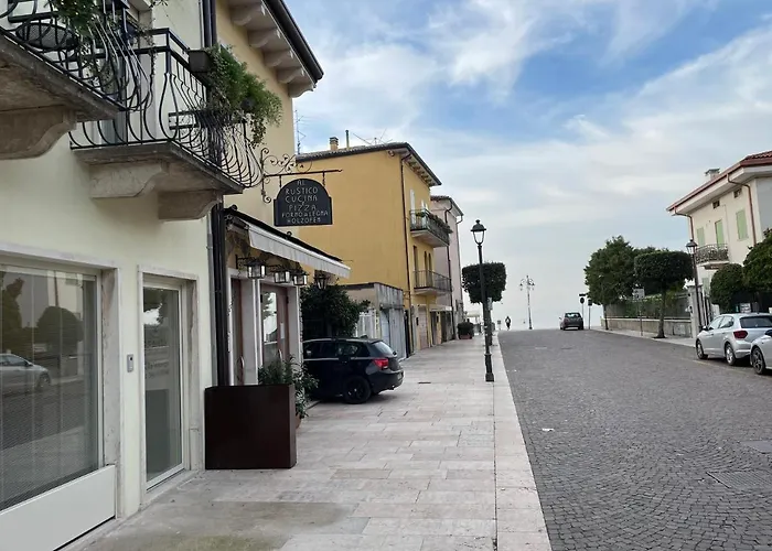 Lucia Lägenhet Lazise